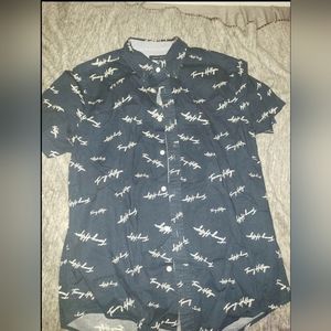 Tommy hilfiger button up